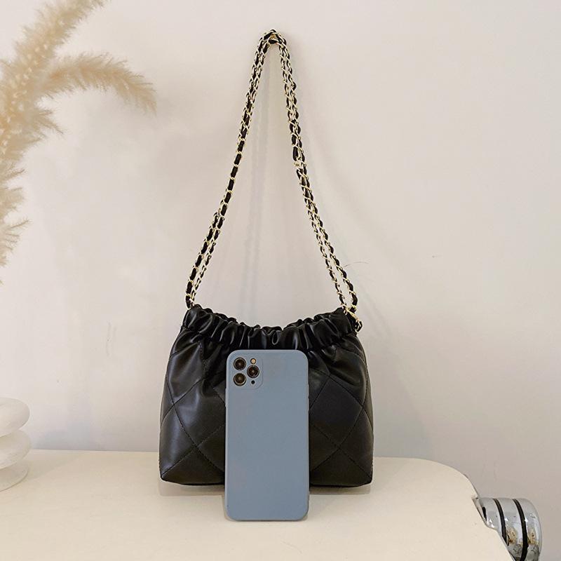 Black Crossbody Bag A Fashion Must-Have