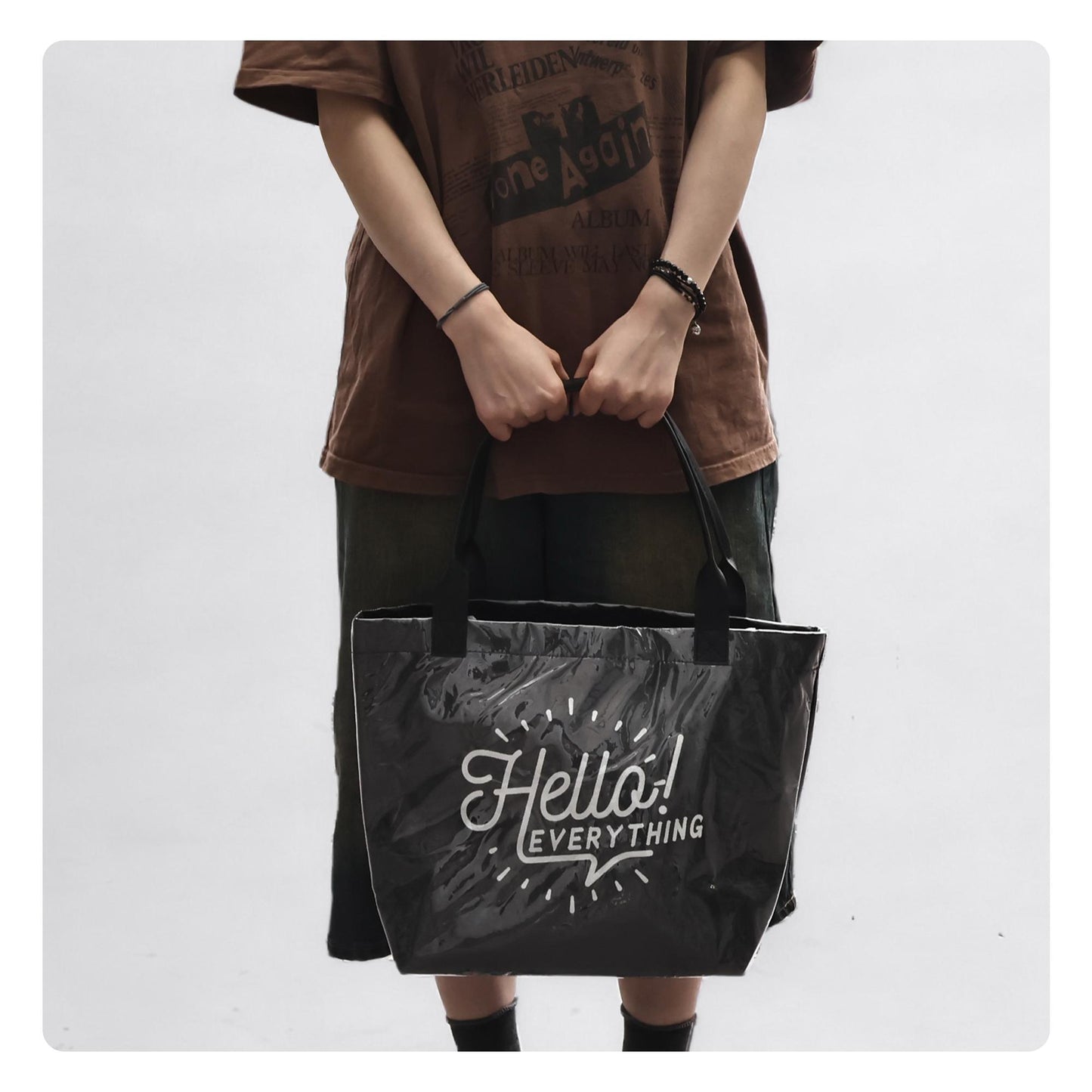 Fashionable Ladies Brown Shoulder Bag LA0415 Essential