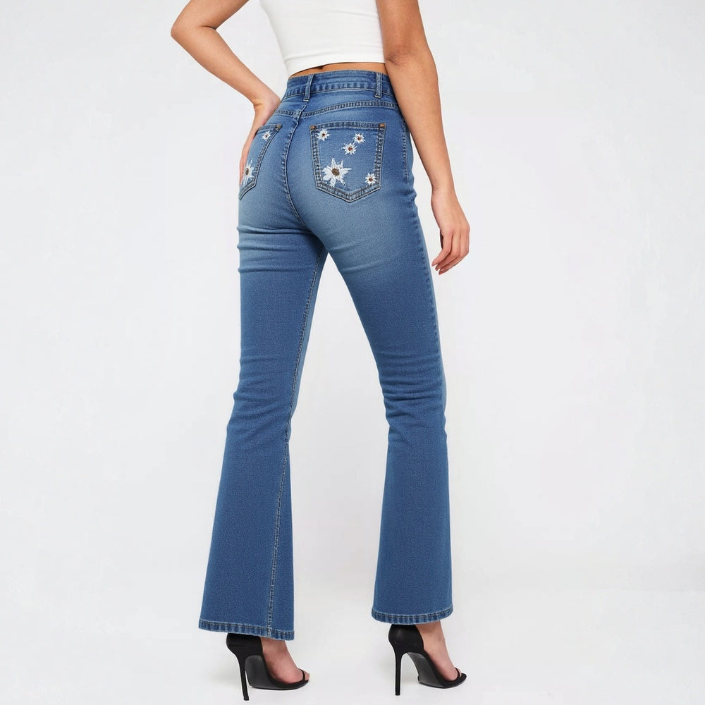 Women's High-Waist Star Patch Jeans, Wide-Leg Full-Length Jeans With A Retro Y2K Sta Light-Wash Denim For All Seasons